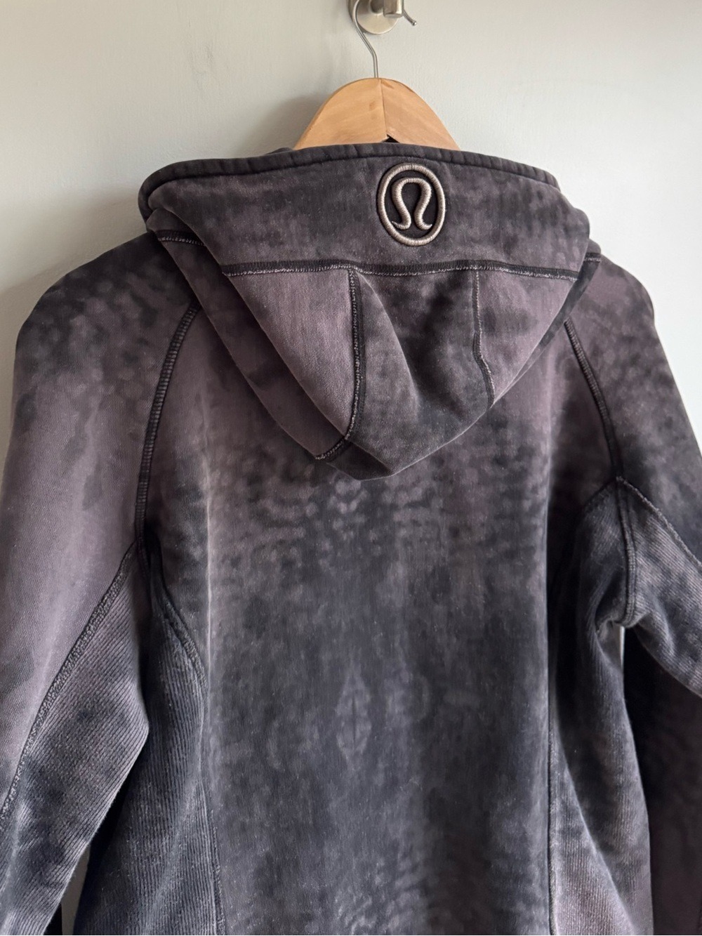 Lululemon Tie-Dye Scuba Hoodie Womens 12 Grey Hooded Full Zip Sweatshirt - Picture 9 of 12
